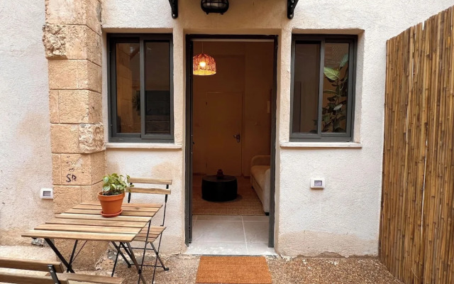 Haifa Downtown Eco Apt by Sea N' Rent