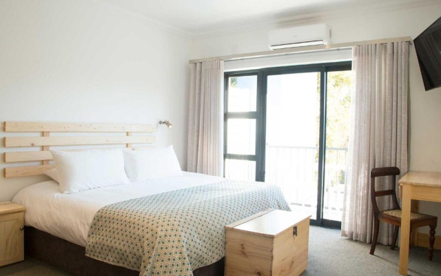 7 Ackermann Place Guest House
