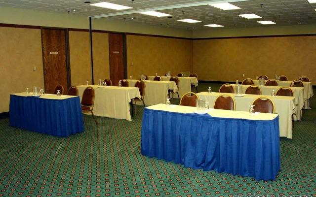 Hilton Garden Inn Kansas City