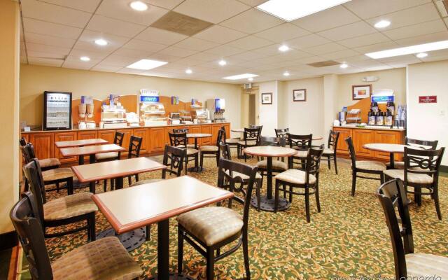 Holiday Inn Express Fairhope by IHG