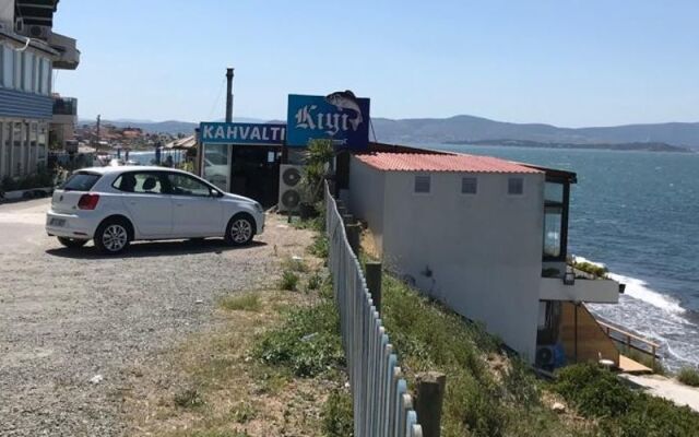 Mavi Yaka Otel Cafe Restaurant