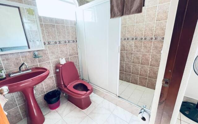 Casa grande con 4 habitaciones! Cerca del mar.