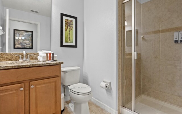5 Bedrooms / 4 Bathrooms Paradise Palms (8981 CP), Kissimmee, US