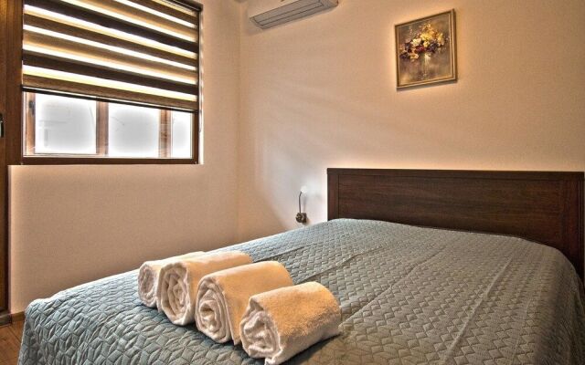 Travellino Serviced Apartments