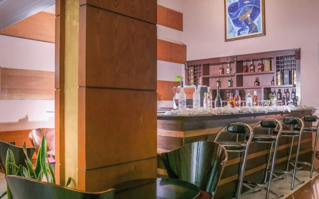 Tirar International Hotel