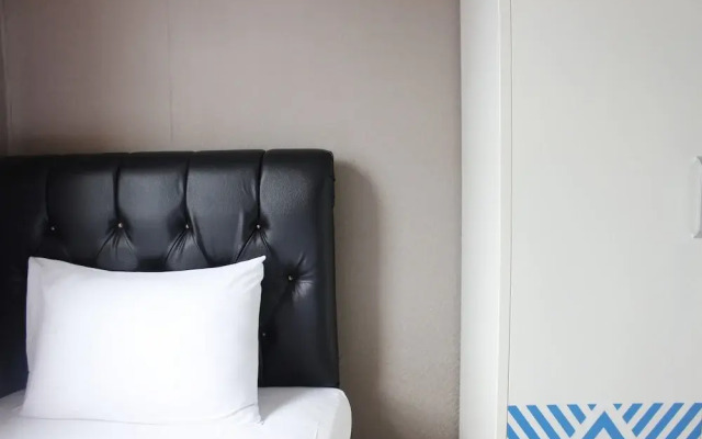 Strategic 2Br Parahyangan Residence Apartment