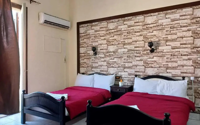 New Palace Hotel
