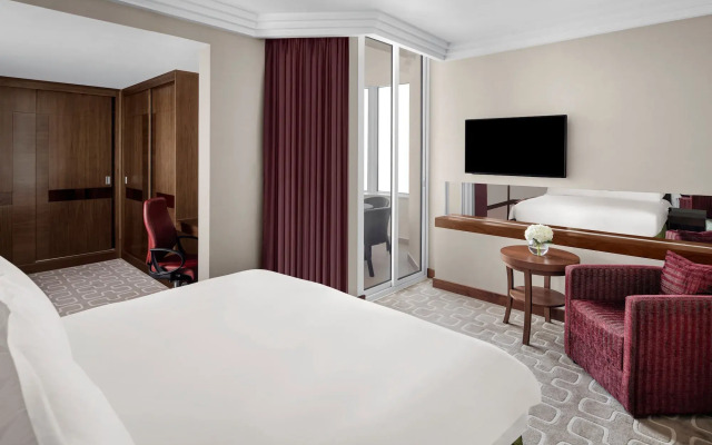 Crowne Plaza Hotel Riyadh Minhal, an IHG Hotel