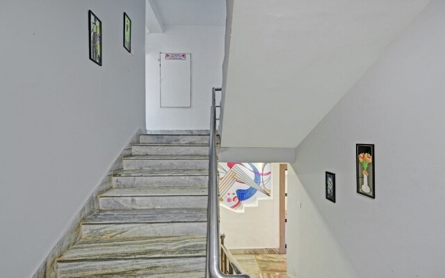 OYO 16522 Hotel Sidhartha International