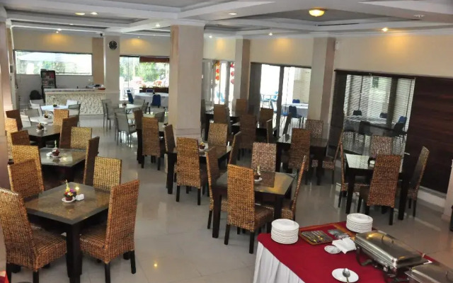 Puri Saron Hotel Denpasar