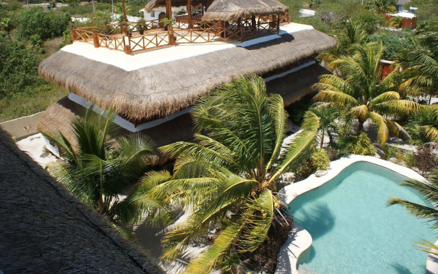 Ensueño Holbox and Beach Club