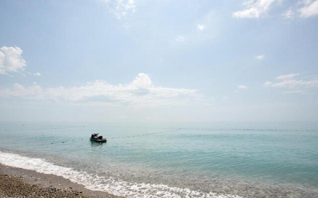 Old Gagra Hotel