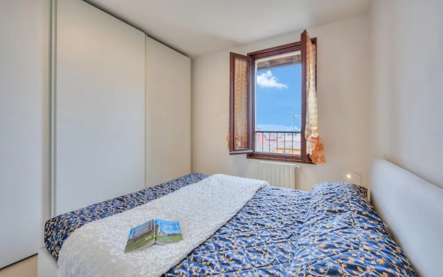 Agata Maison-historical Center and Lake