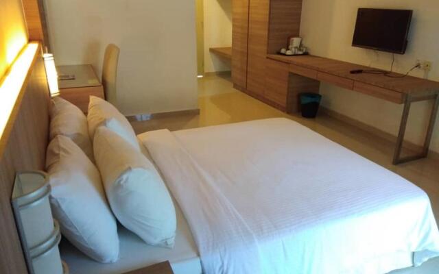 Rompin Beach Resorts