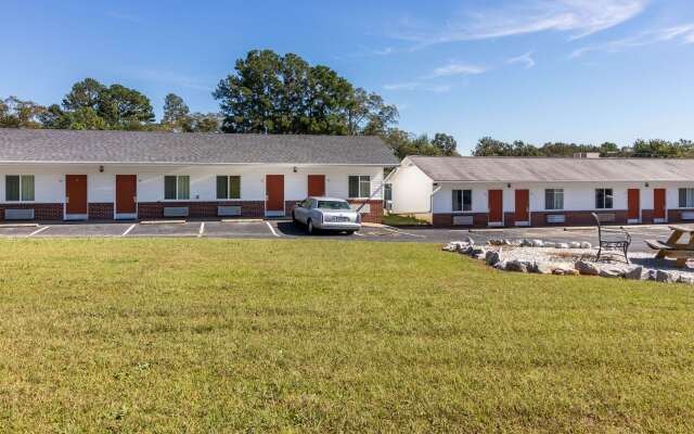 Rodeway Inn & Suites Walhalla