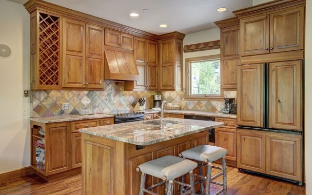 Beaver Creek Village