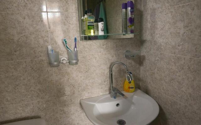 Surami Guest House - სახლი სურამში