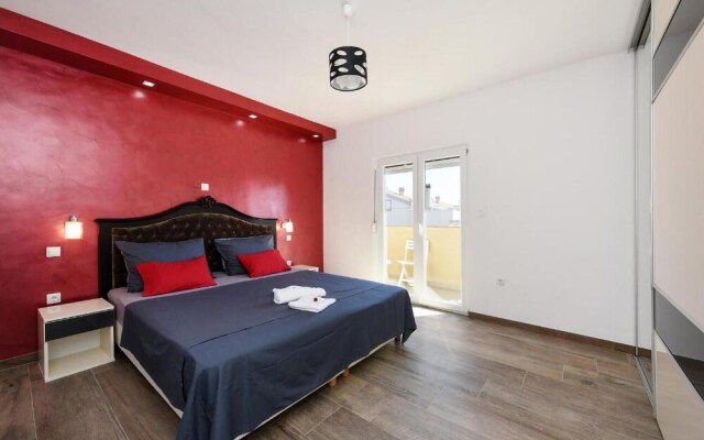 Amazing Home in Zadar with Hot Tub, Sauna & WiFi