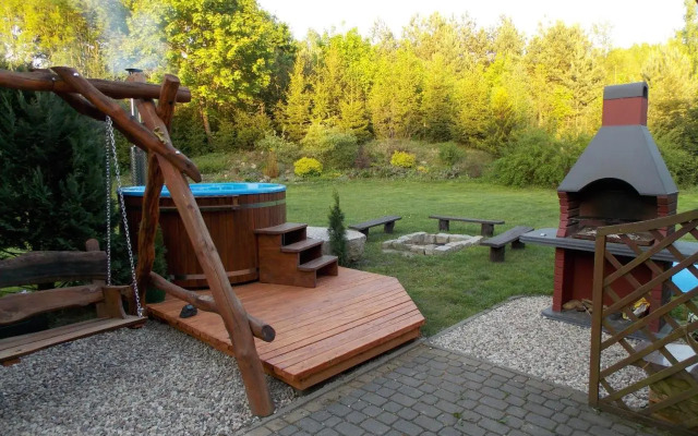 Domek pod Lasem na Mazurach