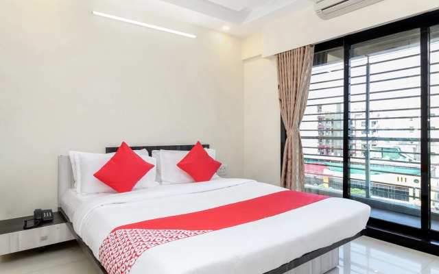 OYO 27601 Zaika Orchid Apartments