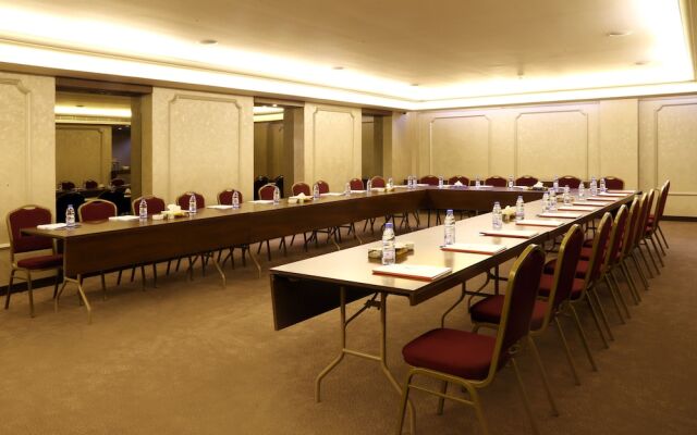 Lancaster Suites Raouche