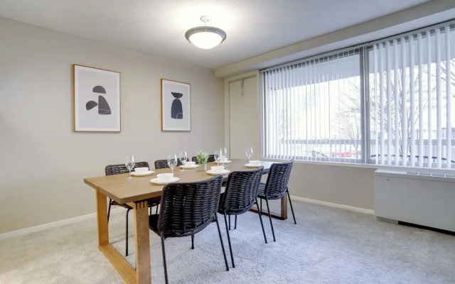 Fantastic 2BR Condo with Gym