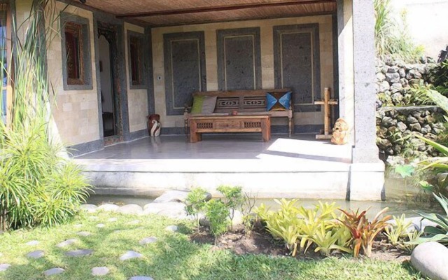 Sawah Indah Villa