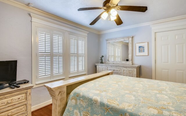 The Turquoise Turtle 4 Bedroom Home