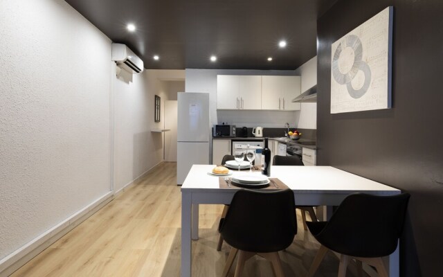 AB Eixample Rosselló Apartment