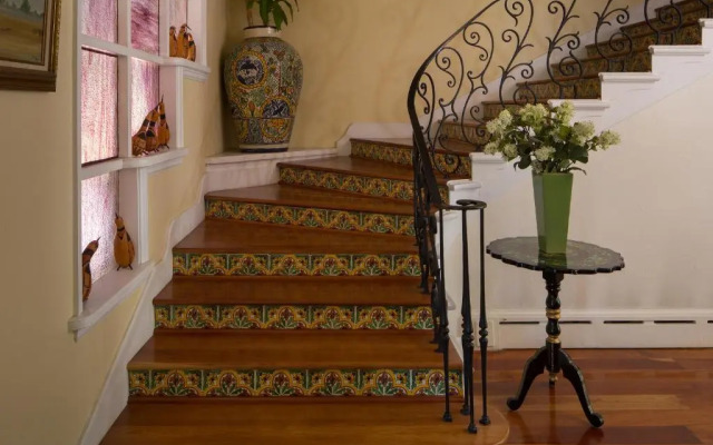 Casa Blanca Inn
