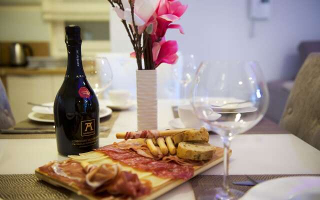 Apartments Leone