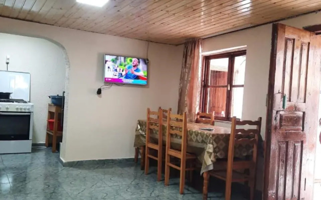 guesthouse "MEGI"