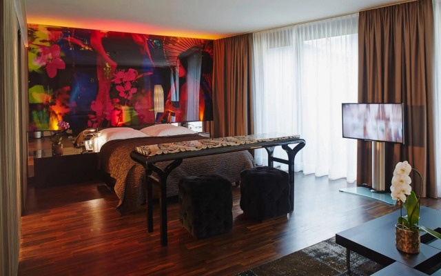 Savoy Hotel
