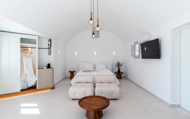 Oikos Santorini Living Concept