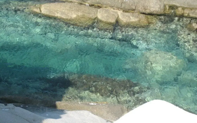 The Diamond of Kriaritsi private pools