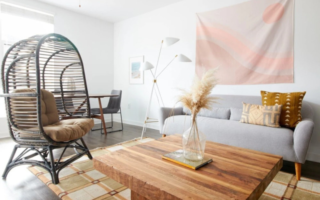 Stunning Mission Valley Suites by Sonder