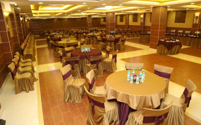 Raaj Bhaavan Clarks Inn Chennai
