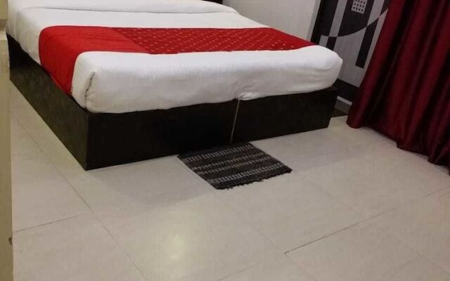 Airport Hotel Royal Inn