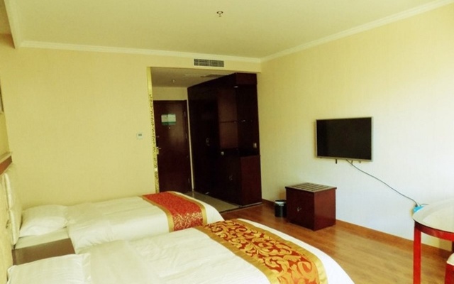 GreenTree Inn Chengde Luanping Luanyang Road Xiangyuan Road Express Hotel – Guest Rooms – Chengde