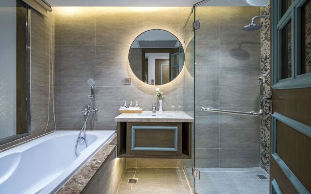 Icon Saigon-Luxury Design Hotel