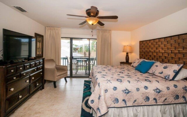 Chateau La Mer 704 by Destin Getaways