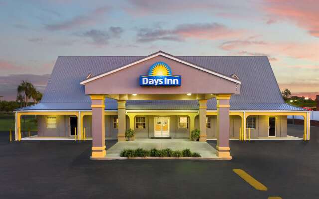 Days Inn by Wyndham Lake City I-75