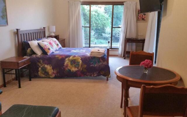 Beezneez B&B