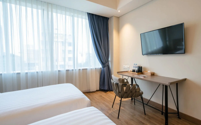 Luminor Hotel Kota