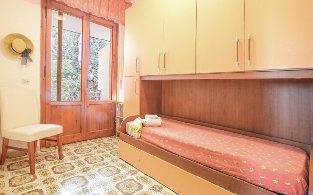Beautiful Apartment in Rosignano Solvay-casti With Wifi and 2 Bedrooms