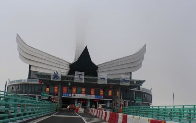 Offshore Platform Hotel