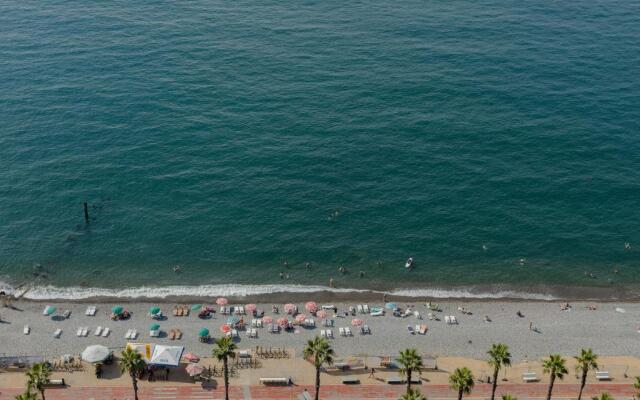 The SPOT Apartments - Orbi Beach Tower