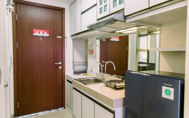 Best Deal And Comfy Studio At Parkland Avenue Apartment