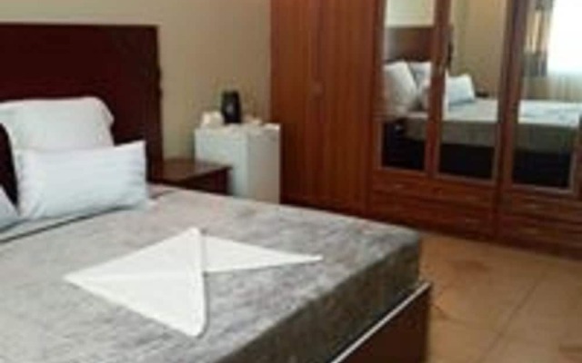 Zenith Lodge