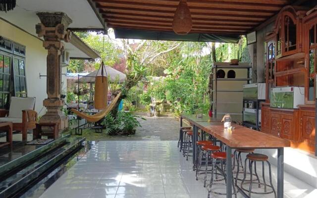 Coliving Bali SWEET HOME Kost Lengkap di Tabanan Kota